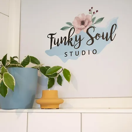 Funky Soul Apartment